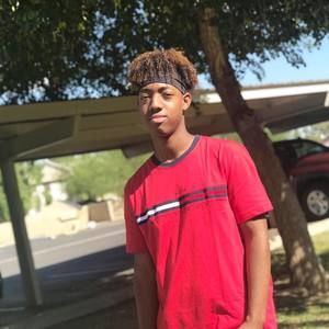 Meet your Posher, Quintin